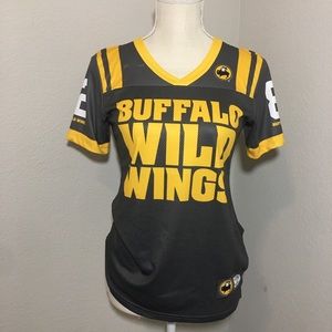 Buffalo Wild Wings short sleeve employee jersey xs